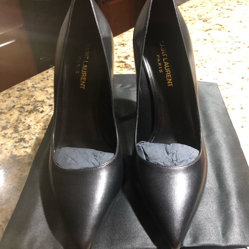 Saint Laurent Black Heels